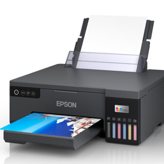 پرینتر Epson EcoTank L8050 یک پرینتر جوهر افشان رنگی با قابلیت چاپ عکس حرفهای است